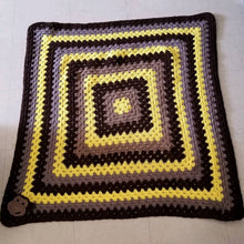 Load image into Gallery viewer, Crocheted Baby Blanket